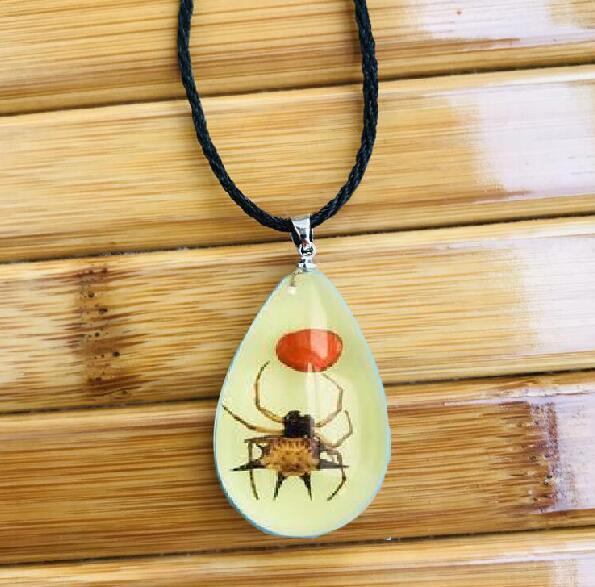 New Amazing Scorpion Necklace Luminous - Animals Aso